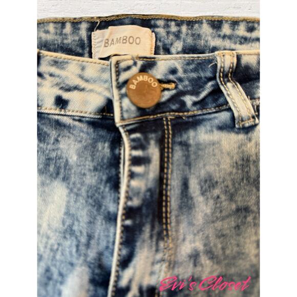 BAMBOO Jeans Distressed 7 8 Skinny With Rhinestones Light Weight Skinny Legs - Picture 13 of 14